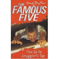 Famous Five 4 - Five Go To Smuggler's Top 